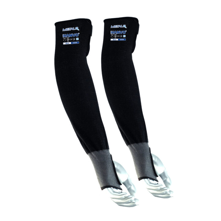 HANVO’s 18‑gauge nylon‑MetalQ cut‑resistant arm sleeve delivers ANSI A4 cut‑level D forearm protection while retaining great dexterity. This 45 cm extended‑length sleeve features a thumb slot and top‑sewn velcro fastener. The thumb‑hole structure locks the sleeve in position during strenuous movement, and the adjustable velcro closure creates a snug, custom fit on the upper arm. This high‑risk forearm protective sleeve is ideal for glass handling, metal fabrication, machinery and equipment, facility maintenance and warehousing operations.