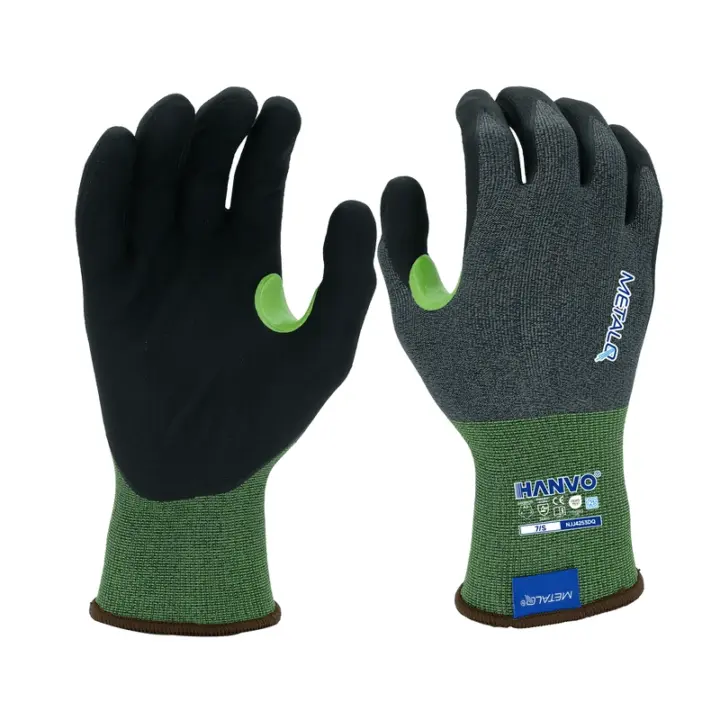 Ultra-thin 21-gauge nylon MetalQ knitted liner retains ANSI A3 anti-cut performance while maximizing finger dexterity, water jetted micro foam palm offers soft close-fitting grip, touch compatible design supports precise electronic operation. EN388 abrasion & cut certified, ideal for tiny component assembly, electronics inspection, instrument calibration and delicate manual finishing work.