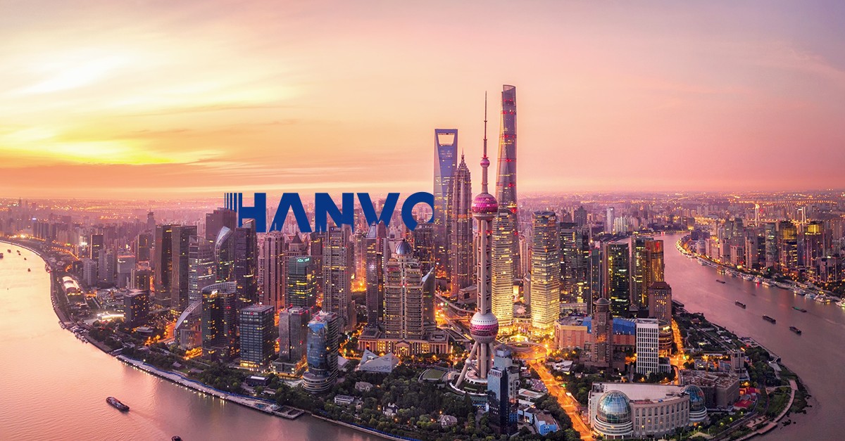"HANVO at CIOSH 2025, showcasing safety gloves in Shanghai skyline